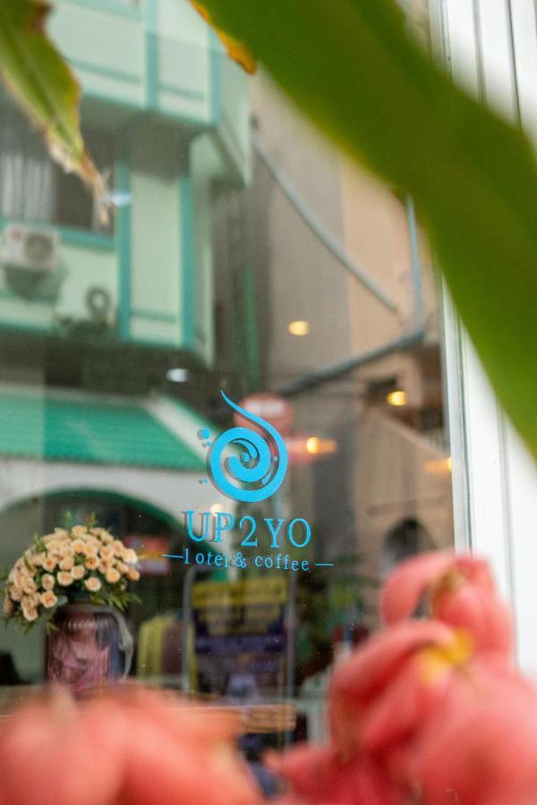 Meow Cafe & Hotel Patong Bagian luar foto